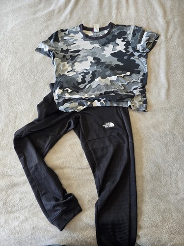 North face outfit tshirt - north, outfit.